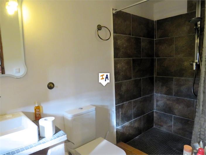 Image No.11-Ferme de 5 chambres à vendre à Martos