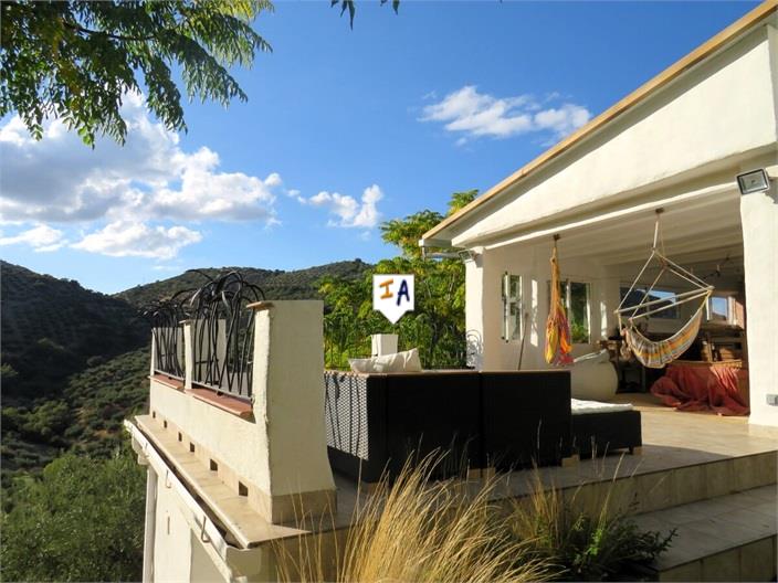 Image No.3-Ferme de 5 chambres à vendre à Martos