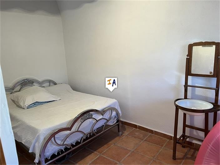 Image No.11-Ferme de 2 chambres à vendre à Castillo de Locubín