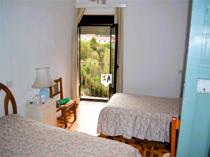 Image No.5-Maison de 9 chambres à vendre à Orcera