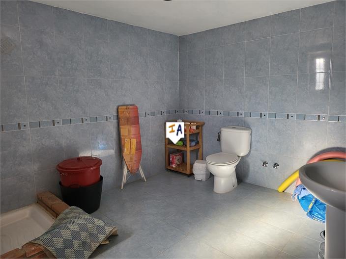 Image No.10-2 Bed Farmhouse for sale