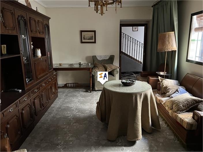 Image No.5-5 Bed House for sale