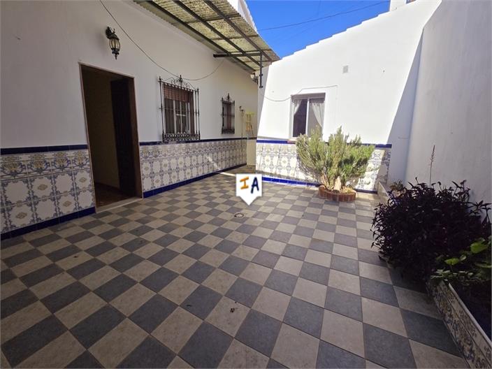 Image No.5-4 Bed House for sale