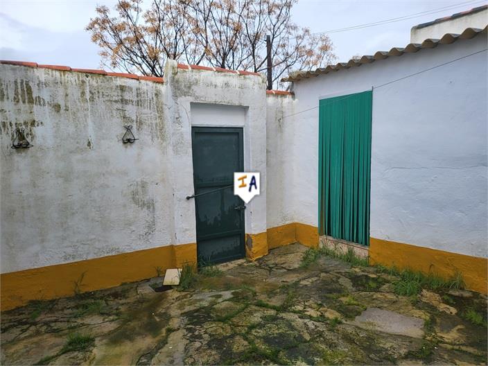 Image No.6-3 Bed Farmhouse for sale