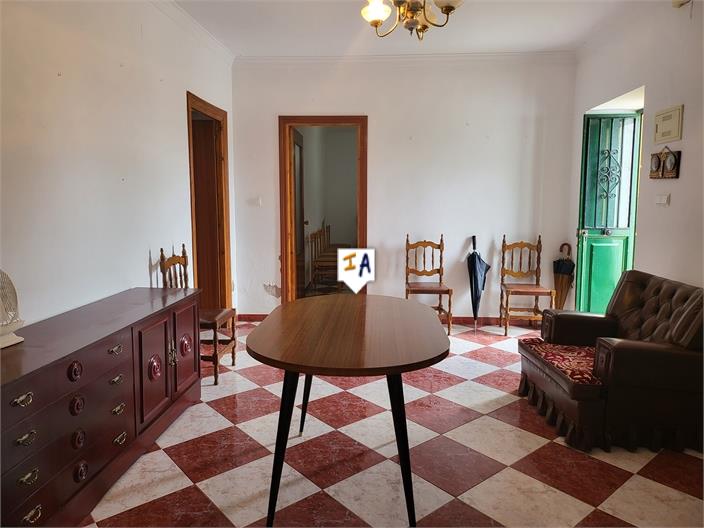 Image No.10-3 Bed Farmhouse for sale