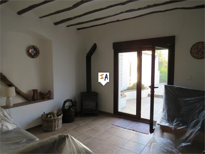 Image No.10-3 Bed Farmhouse for sale