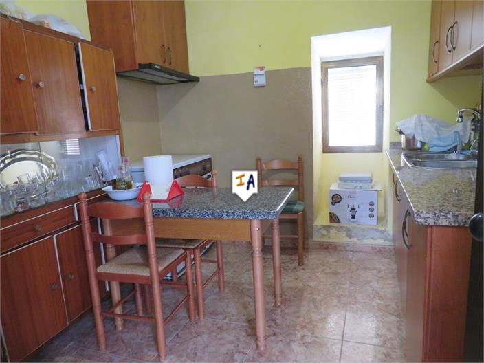 Image No.11-4 Bed House for sale