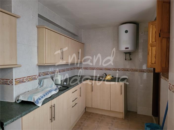 Image No.3-3 Bed House for sale