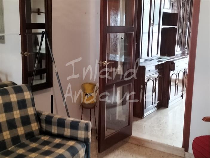 Image No.11-5 Bed House for sale