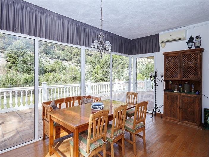 Image No.3-Villa de 7 chambres à vendre à Jaen