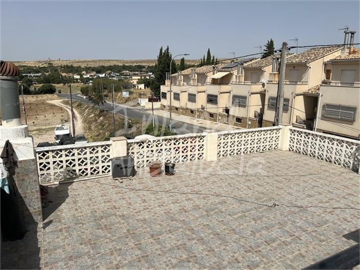 Image No.3-Maison de 4 chambres à vendre à Alcalá la Real