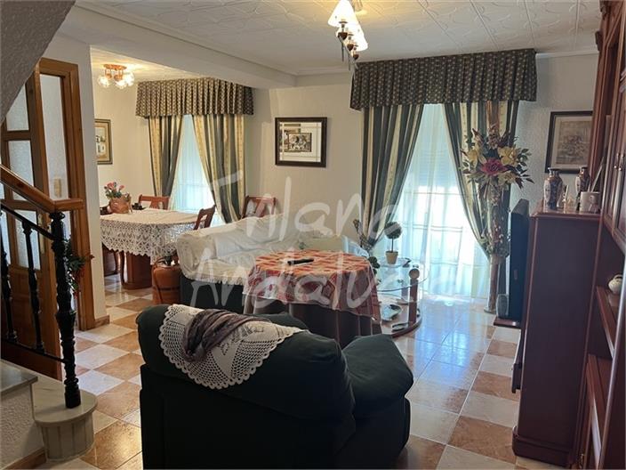 Image No.5-Maison de 4 chambres à vendre à Alcalá la Real