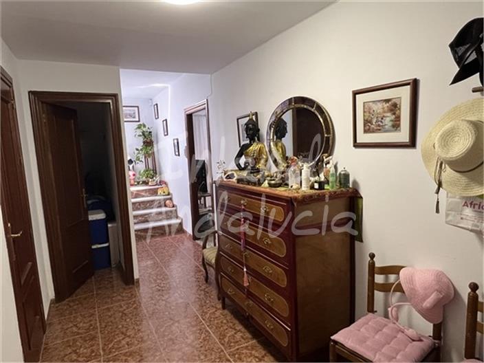 Image No.6-Maison de 4 chambres à vendre à Tozar