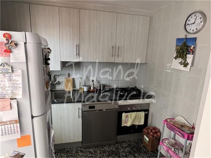 Image No.6-Maison de 4 chambres à vendre à Tozar