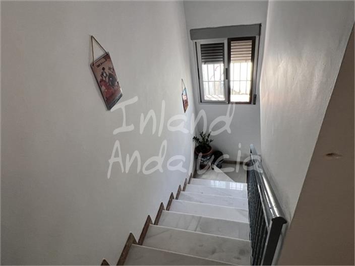 Image No.8-Maison de 4 chambres à vendre à Tozar