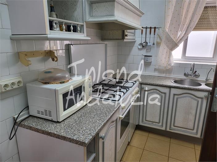 Image No.3-3 Bed Property for sale