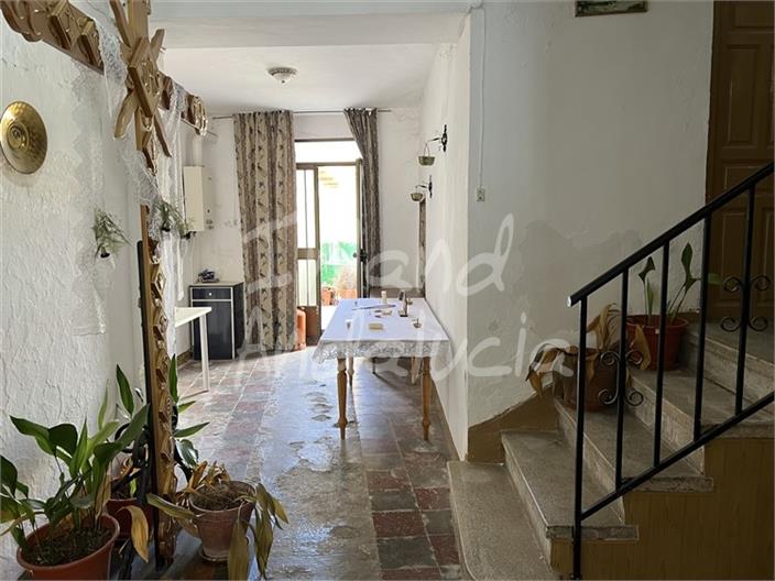 Image No.3-Maison de 4 chambres à vendre à Alcalá la Real