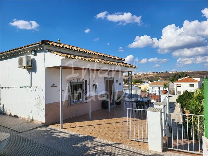 Image No.4-Villa de 4 chambres à vendre à Puente-Genil