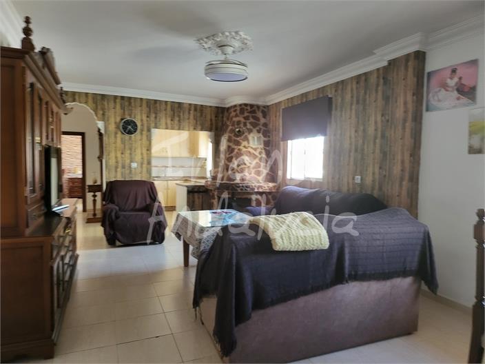 Image No.7-Villa de 4 chambres à vendre à Puente-Genil