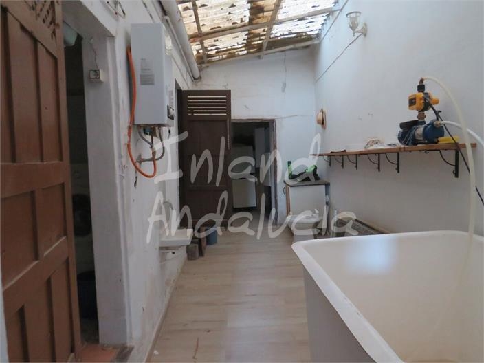 Image No.9-Maison de 5 chambres à vendre à Martos