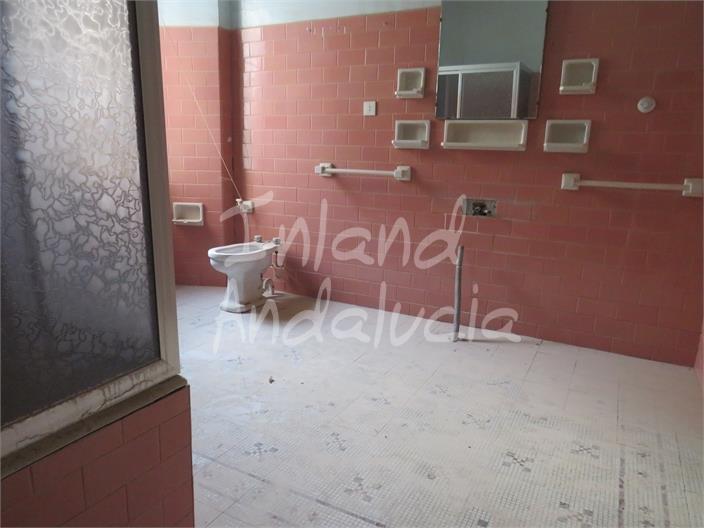 Image No.8-Maison de 10 chambres à vendre à Martos