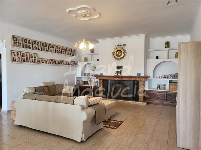 Image No.10-Villa de 4 chambres à vendre à La Puebla de Cazalla