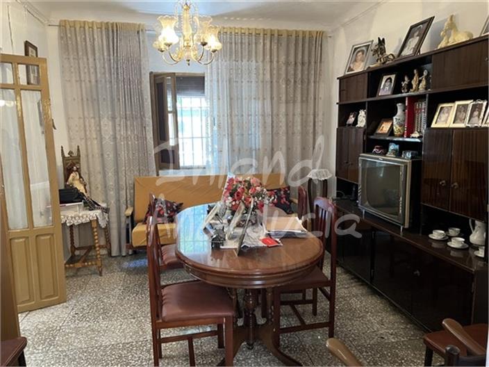 Image No.9-Maison de 5 chambres à vendre à Luque