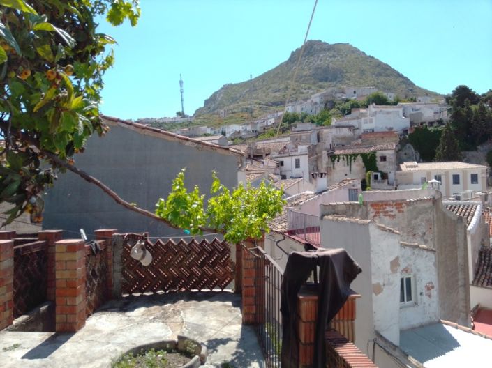 Image No.43-4 Bed Townhouse for sale