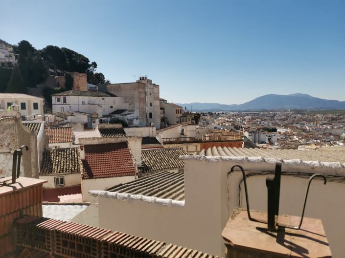 Image No.48-4 Bed Townhouse for sale