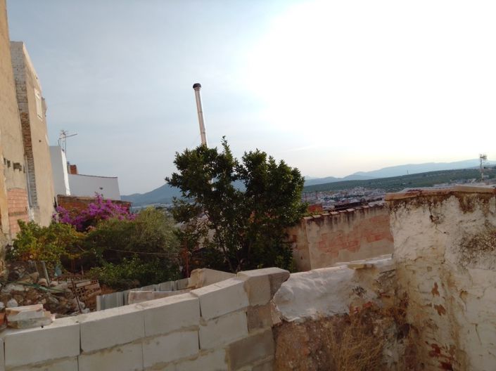 Image No.14-5 Bed Townhouse for sale