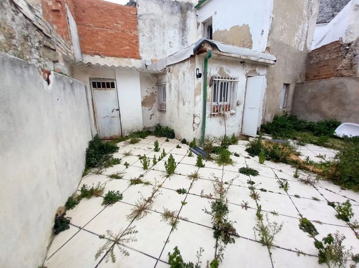 Image No.14-2 Bed Townhouse for sale