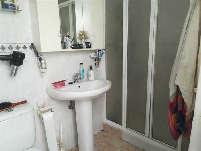 Image No.12-4 Bed Townhouse for sale