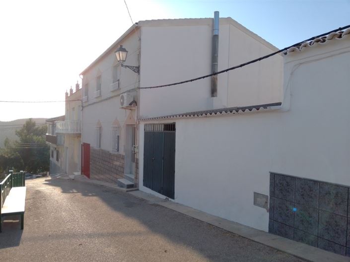 Image No.17-Maison de village de 6 chambres à vendre à Bobadilla de Alcaudete