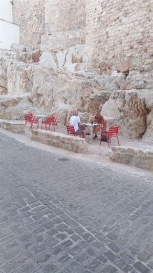 Image No.12-3 Bed Commercial for sale