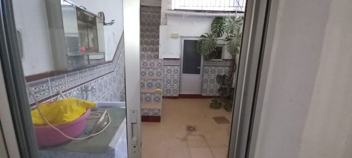 Image No.20-3 Bed Townhouse for sale