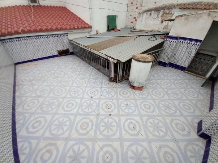 Image No.25-3 Bed Townhouse for sale