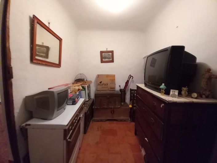 Image No.30-3 Bed Townhouse for sale