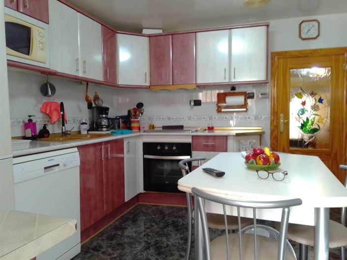 Image No.15-4 Bed Townhouse for sale