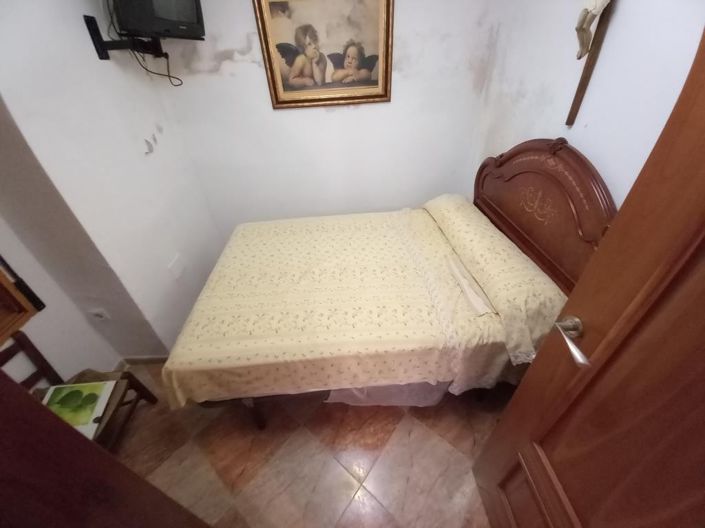 Image No.9-3 Bed Townhouse for sale