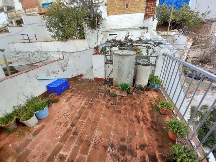 Image No.21-3 Bed Townhouse for sale