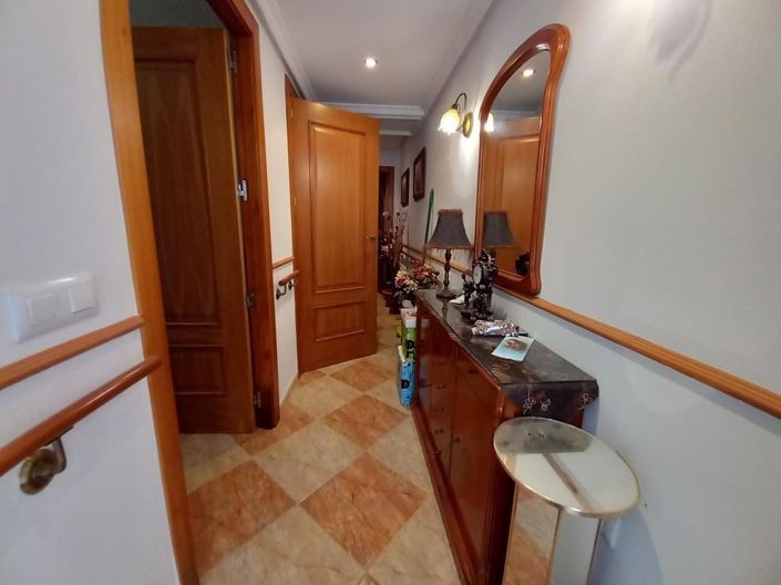 Image No.5-3 Bed Townhouse for sale