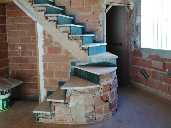 Image No.15-1 Bed Townhouse for sale