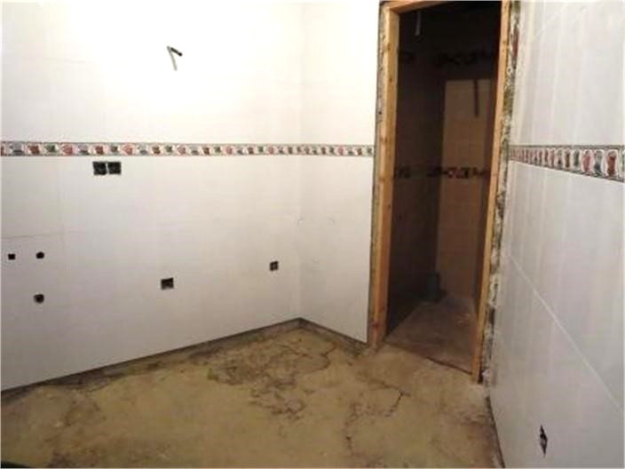 Image No.9-1 Bed Townhouse for sale