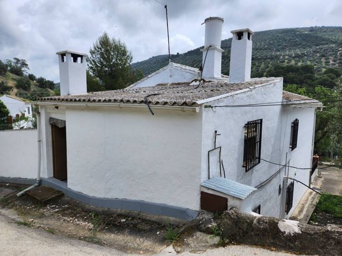 Image No.17-Maison de campagne de 4 chambres à vendre à Iznájar