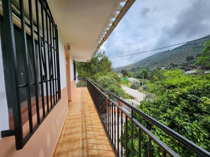 Image No.21-Maison de campagne de 4 chambres à vendre à Iznájar