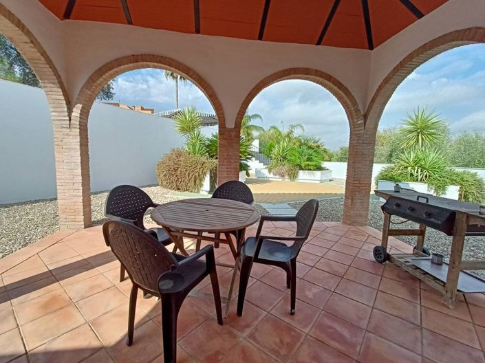 Image No.6-5 Bed Villa for sale