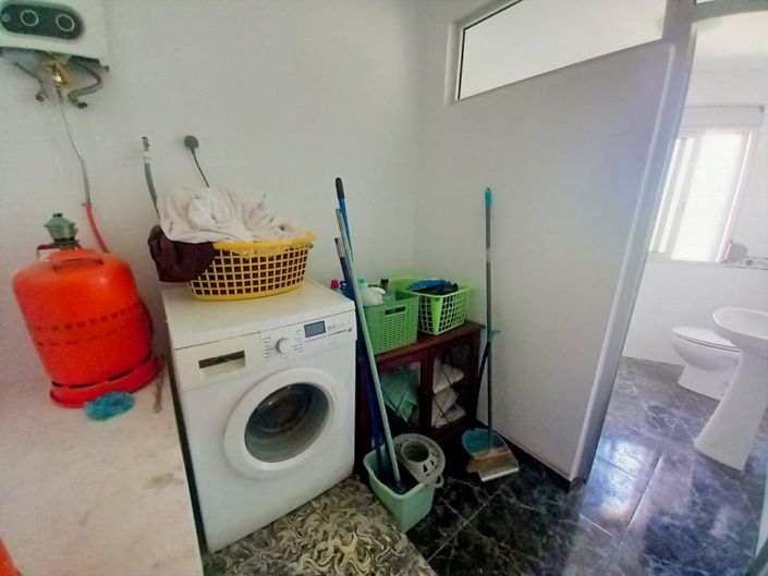 Image No.17-3 Bed Townhouse for sale