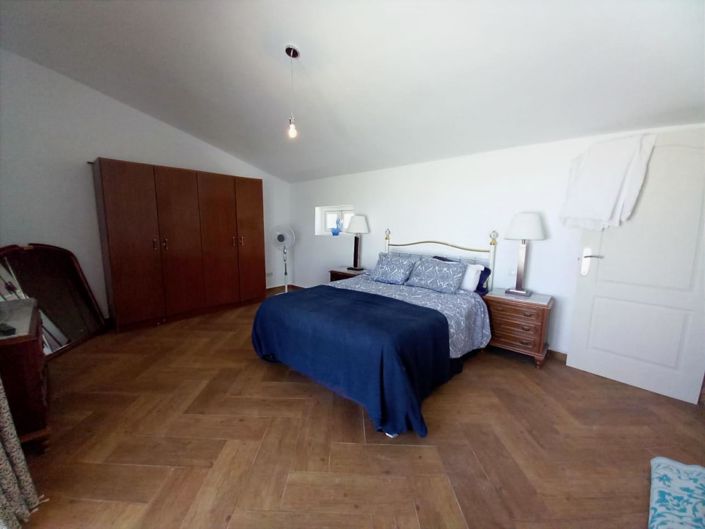 Image No.23-3 Bed Townhouse for sale