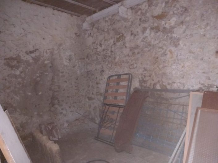 Image No.37-3 Bed Townhouse for sale