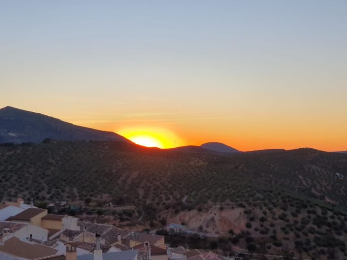 Image No.44-3 Bed Townhouse for sale